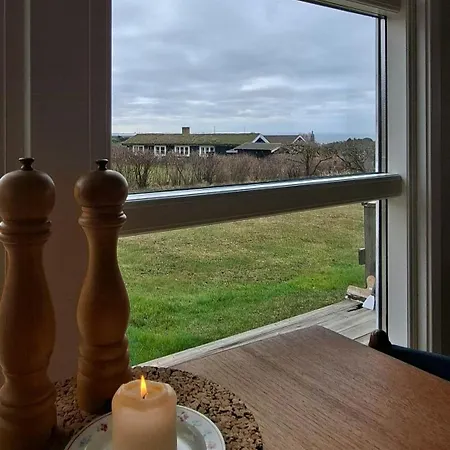 Cozy Yellow With Sea View Slagelse