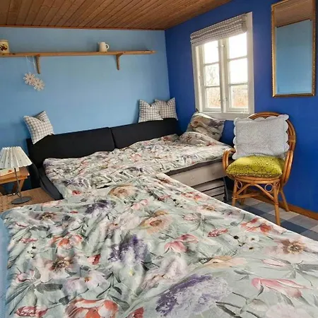 Cozy Yellow With Sea View Slagelse